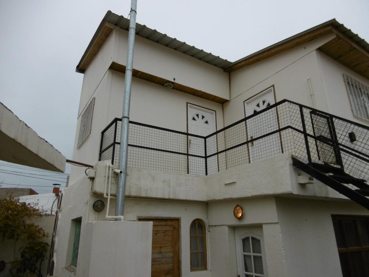 Hostel La Casa De Tounens Puerto Madryn Zimmer foto